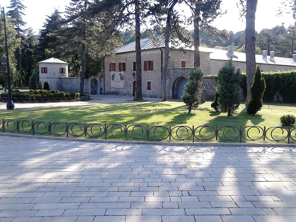 Apartments Mirkovic Cetinje Kültér fotó